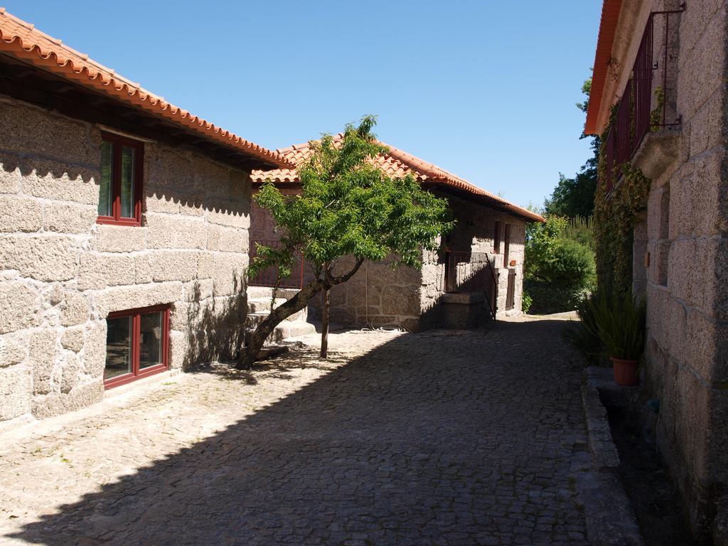 Quinta Da Pousadela - Agroturismo Pensionat Amarante Exteriör bild